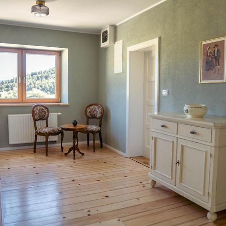 Holiday Home Loz Stari Trg pri Lozu Kültér fotó